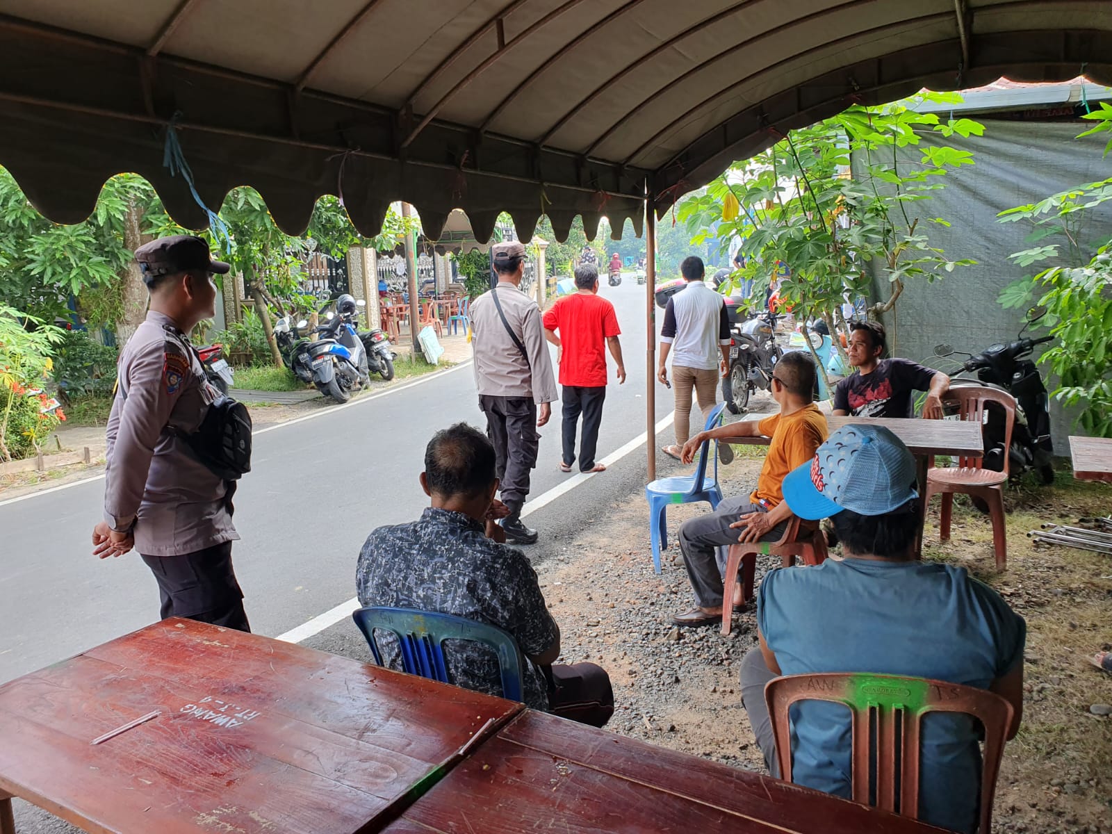 Polsek Amuntai Selatan Gelar Patroli Dialogis untuk Memantapkan Pemeliharaan Kamtibmas