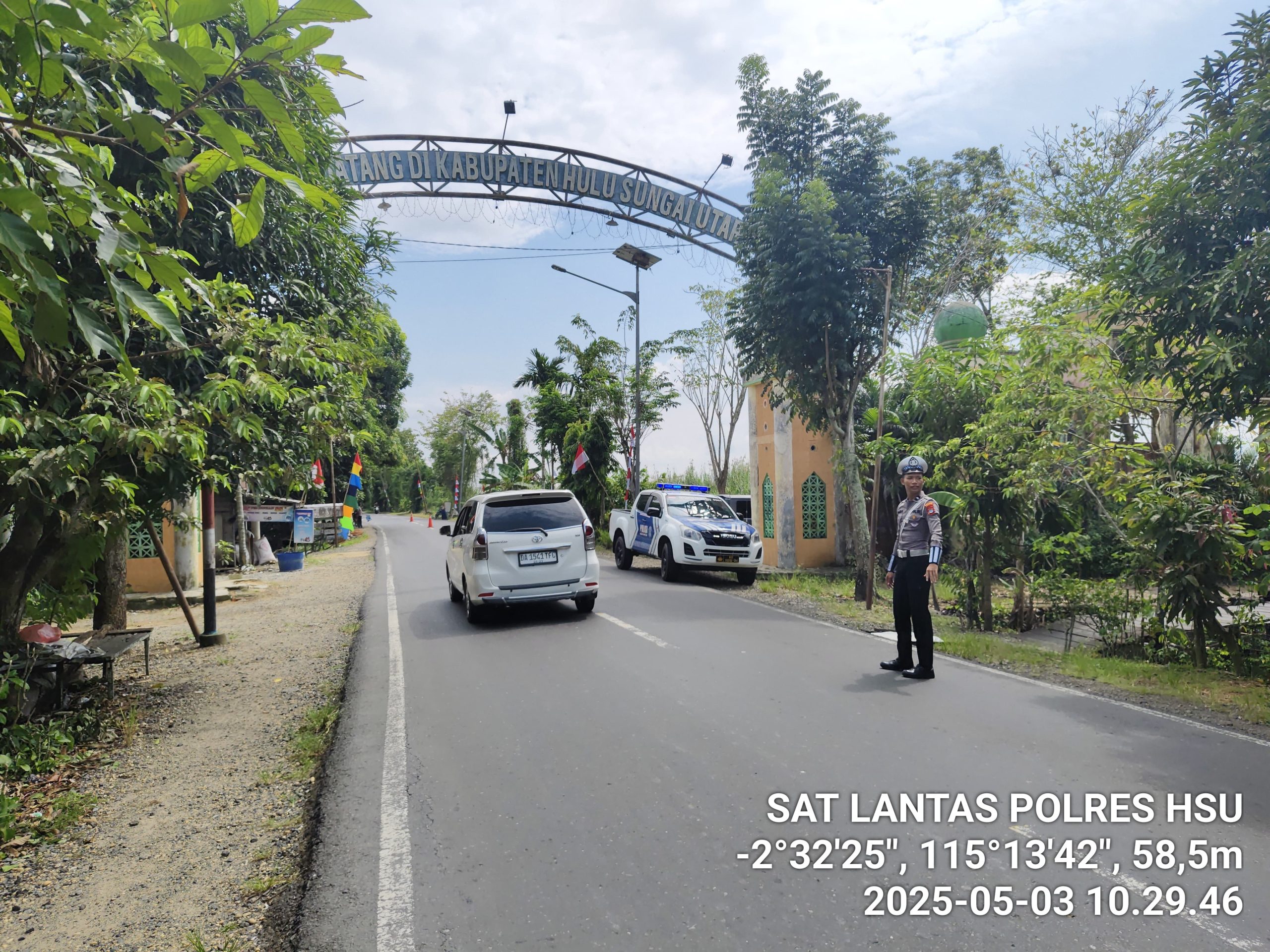 Sat Lantas Polres Hulu Sungai Utara Laksanakan Kegiatan Rutin untuk Meningkatkan KamseltibcarlantasPatroli dan Sosialisasi Keamanan Lalu Lintas di Wilayah Hukum Polres HSU