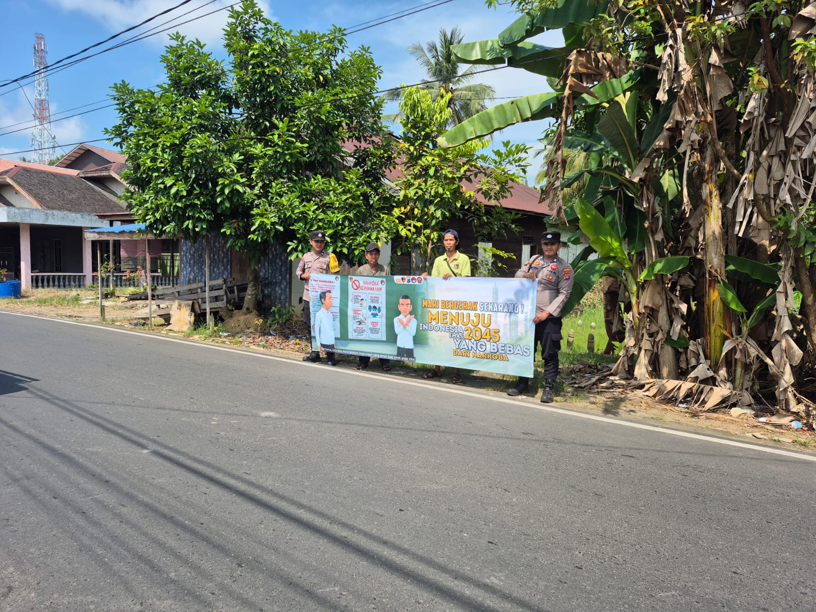 Perangi Narkoba Sejak Dini, Polres HSU Gencarkan Himbauan dan Edukasi di Amuntai Selatan