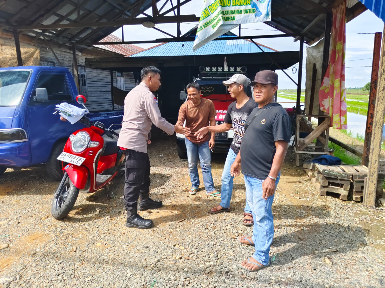 Patroli Dialogis dan Sambang Polsek Babirik: Meningkatkan Keamanan dan Kepercayaan Masyarakat
