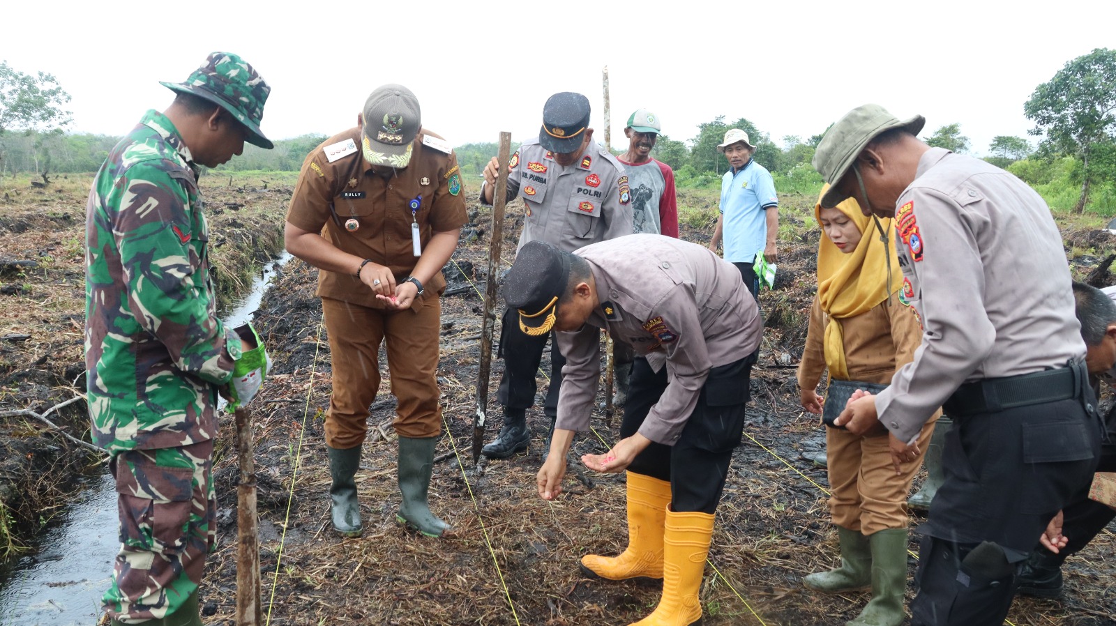Polsek Banjang Gelar Penanaman Jagung Kwartal 2 Tahun 2025 Dukung Swasembada Pangan Nasional