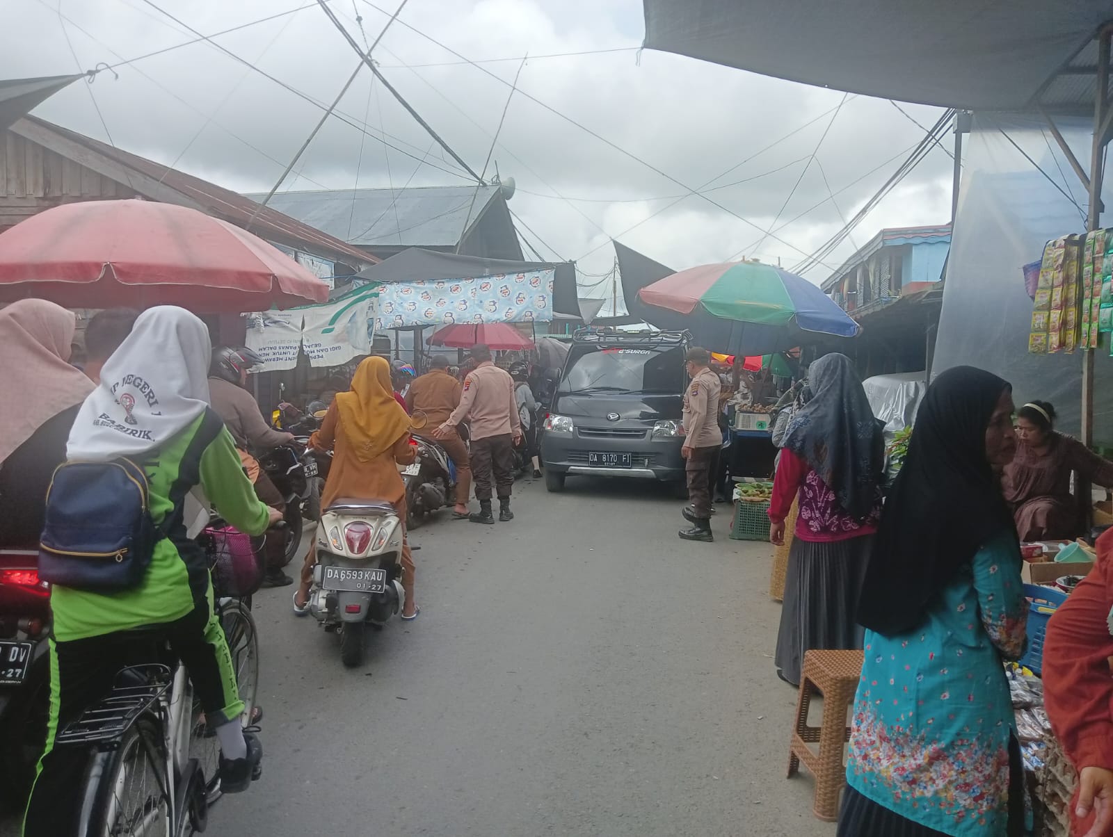 Polsek Babirik Gelar Patroli Dialogis dan Sambang, Wujudkan Keamanan dan Bangun Kepercayaan Masyarakat