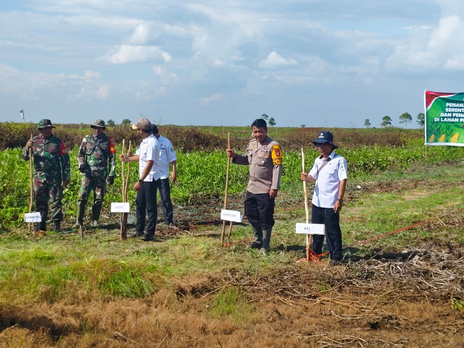Polsek Babirik Melaksanakan Penanaman Jagung Serentak Kuartal III