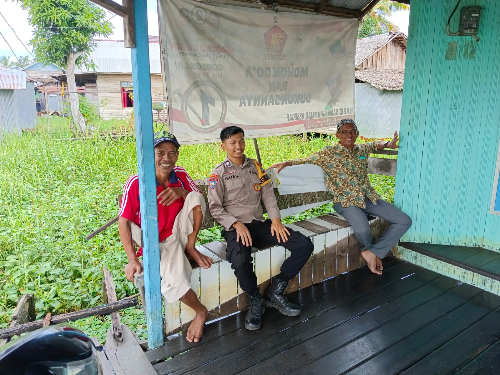 Polsek Sungai Pandan Laksanakan Patroli Dialogis dan Sambang, Wujudkan Polri Presisi dan Bangun Kepercayaan Masyarakat