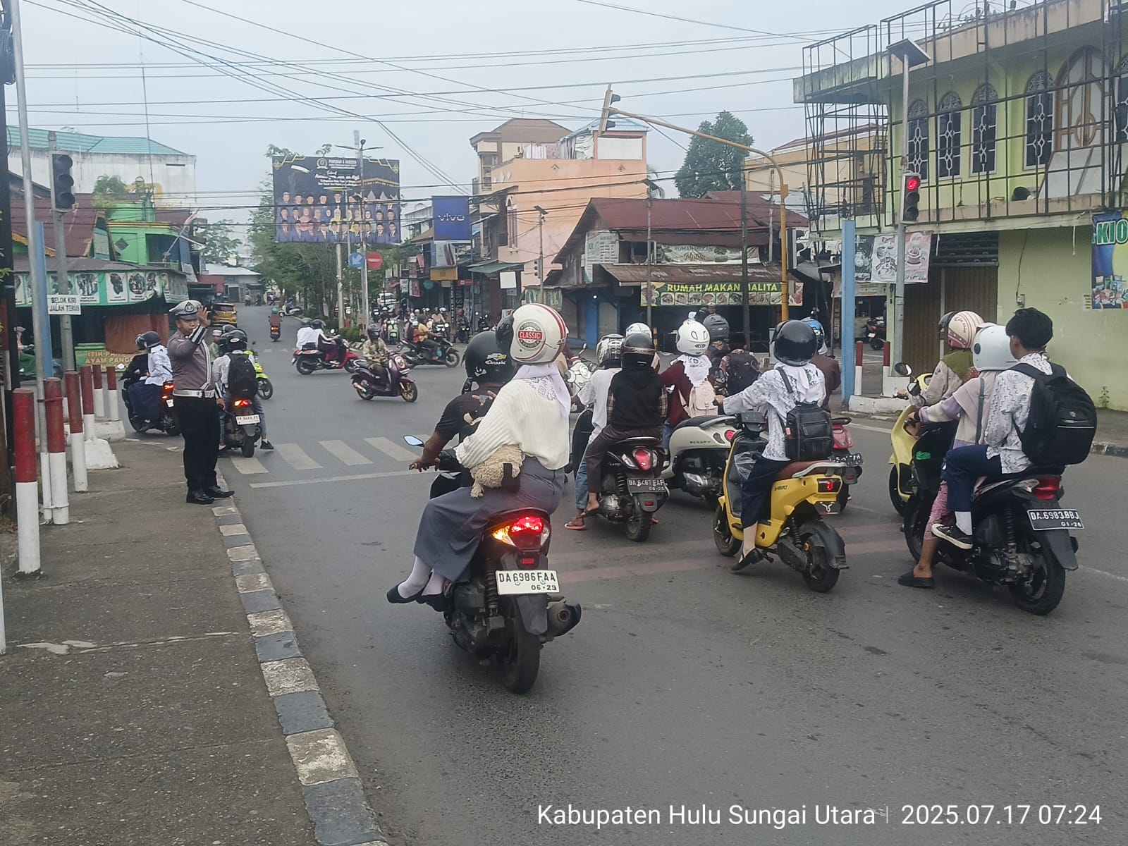 Apel Pagi dan Pengamanan Lalu Lintas Satlantas Polres HSU Tingkatkan Disiplin dan Keamanan Jalan Raya