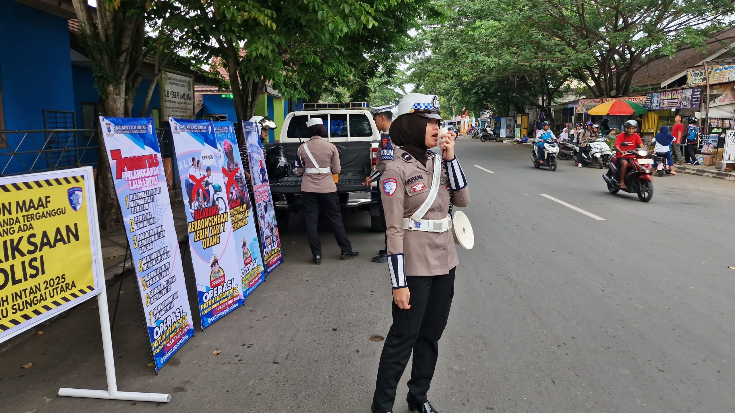 Satlantas Polres HSU Gencarkan Edukasi Keselamatan Berlalu Lintas dalam Ops Patuh Intan 2025