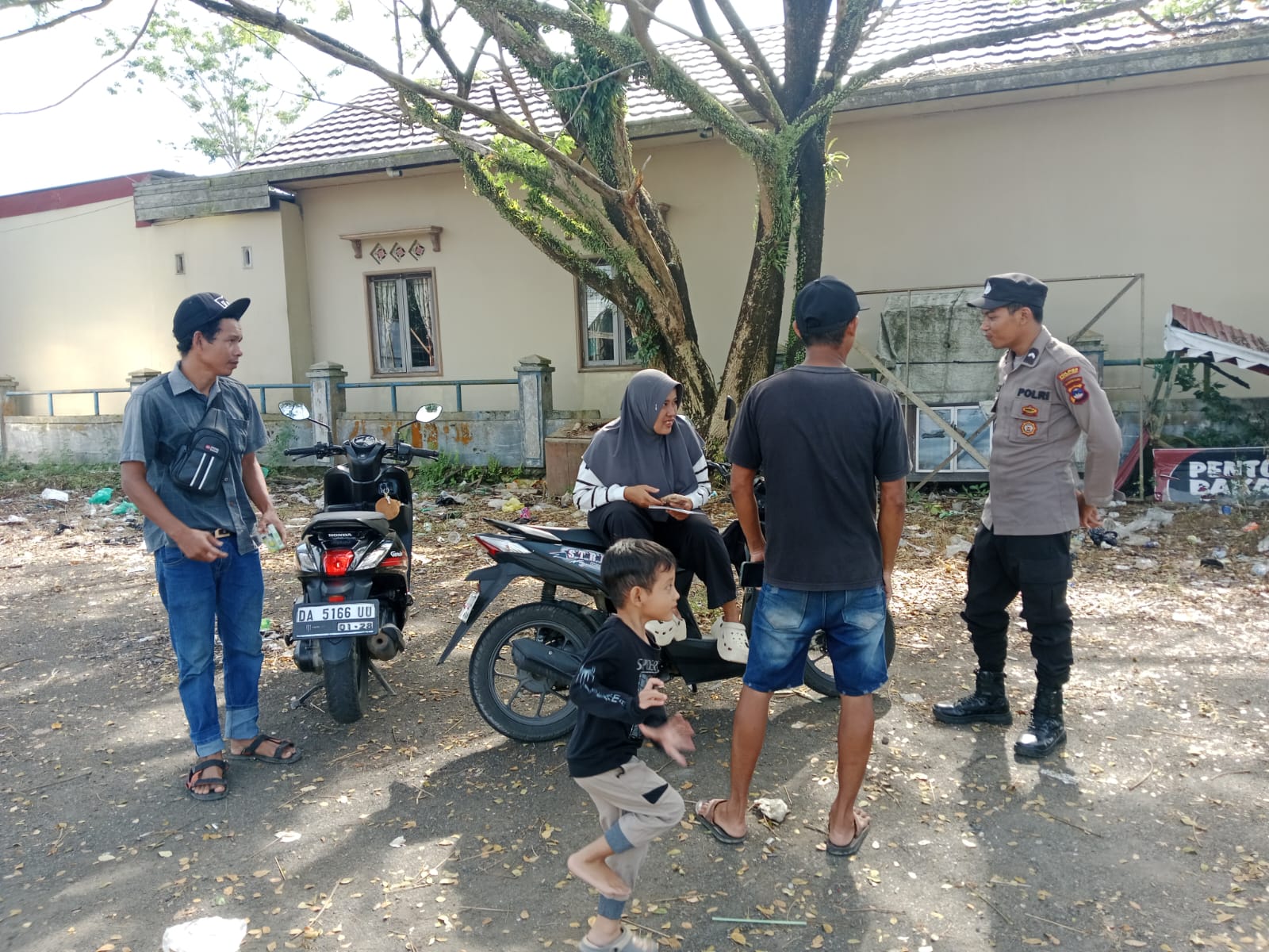 Polsek Babirik Intensifkan Patroli Dialogis dan Sambang untuk Jaga Kamtibmas Serta Wujudkan Polri Presisi di Desa Babirik Hilir