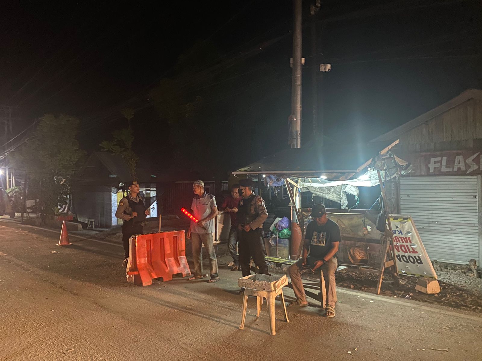 Patroli Perintis Presisi Sat Samapta Polres HSU Intensifkan Pencegahan Premanisme dan Kejahatan Jalanan di Malam Hari