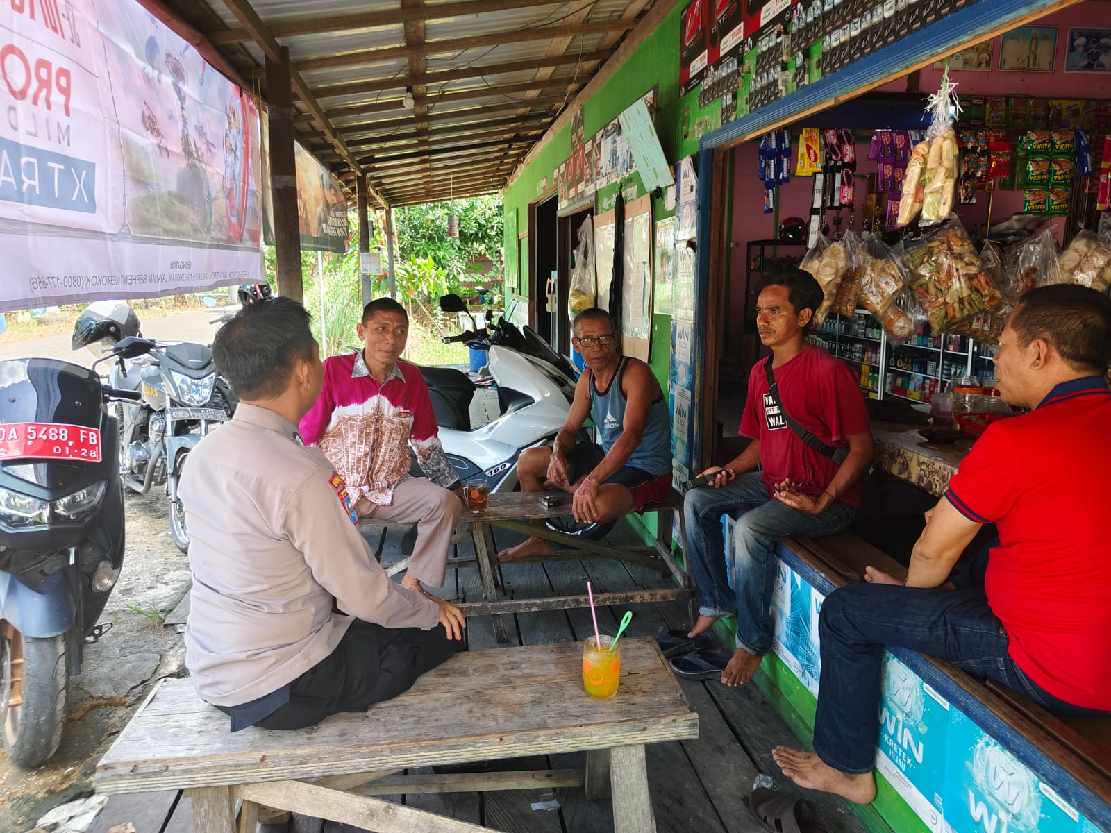 Patroli Dialogis dan Sambang Polsek Babirik Tingkatkan Keamanan dan Kepercayaan Masyarakat