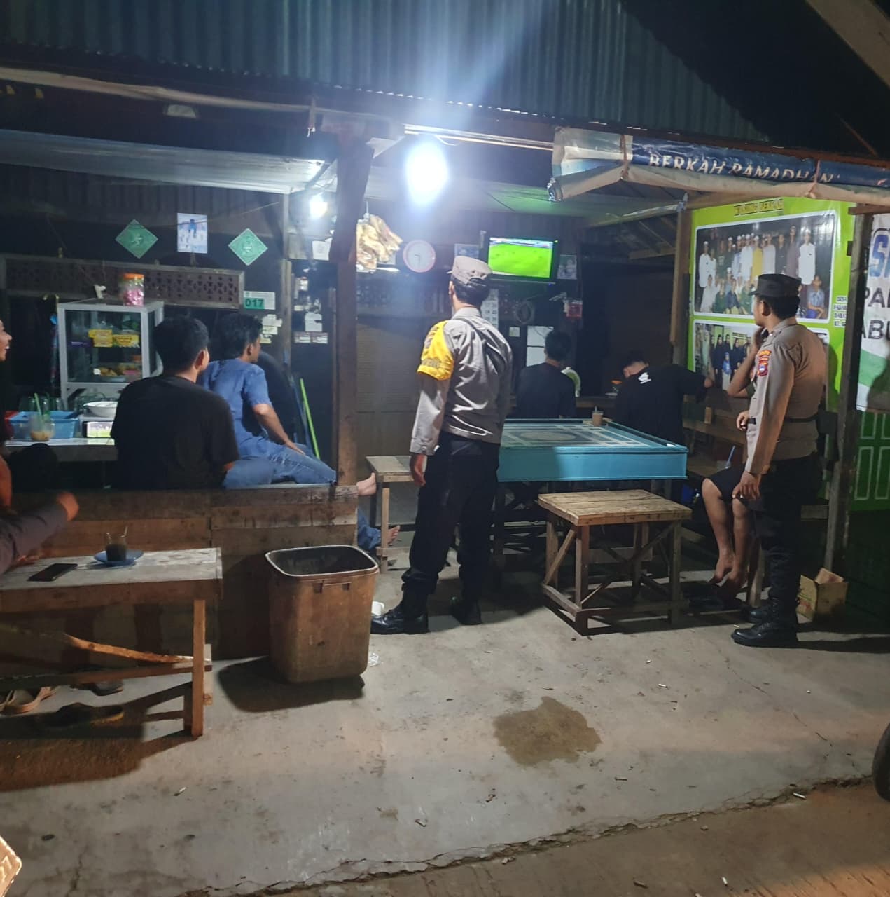 Polsek Amuntai Selatan Gelar Patroli Dialogis untuk Memantapkan Pemeliharaan Kamtibmas
