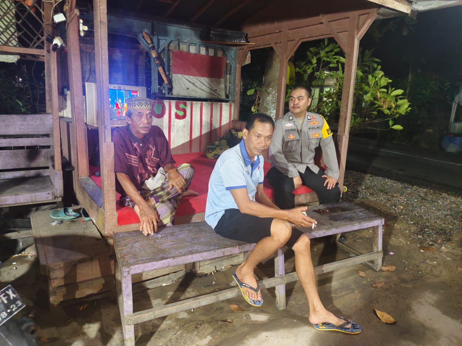 Polsek Babirik Laksanakan Patroli Dialogis dan Sambang, Wujudkan Keamanan Kondusif dan Bangun Kepercayaan Masyarakat
