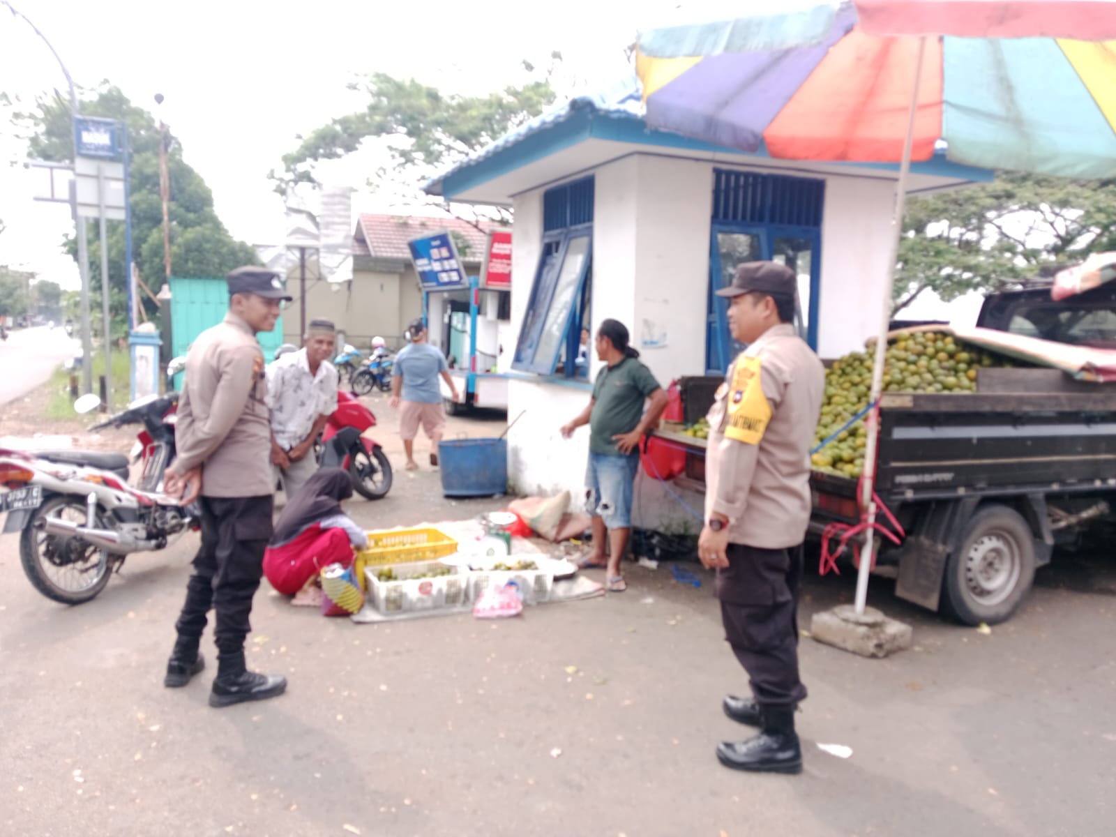 Polsek Babirik Gelar Patroli Dialogis dan Sambang, Wujudkan Polri Presisi dan Bangun Kepercayaan Masyarakat