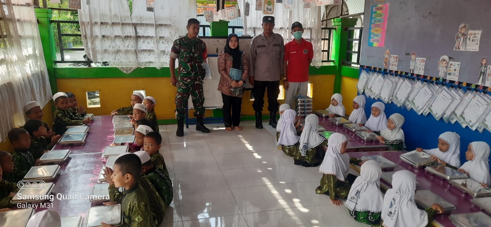 Launching Program Makan Bergizi Unit SPPG Kandang Halang di TK/KB Putra Ibu, Hulu Sungai Utara