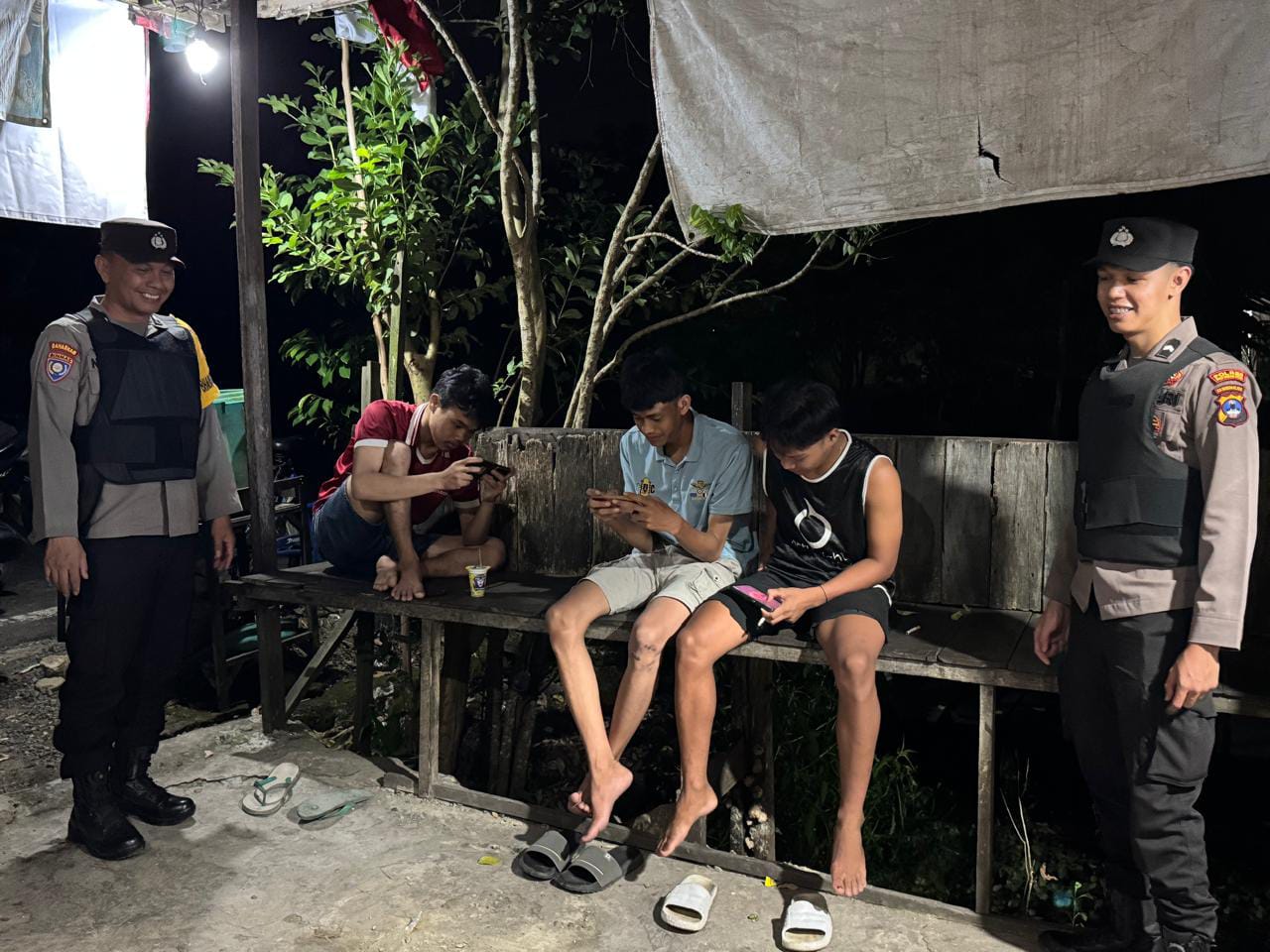 Polsek Babirik Intensifkan Patroli Dialogis dan Sambang, Ciptakan Situasi Aman dan Kondusif di Hulu Sungai Utara