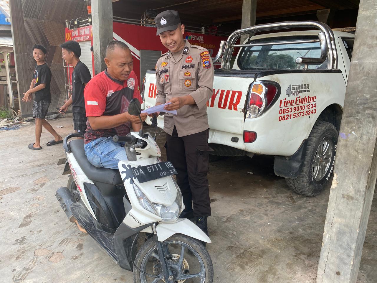 Polsek Amuntai Utara Gencarkan Sosialisasi Pencegahan Karhutla, Wujudkan Kepedulian Bersama Lindungi Lingkungan