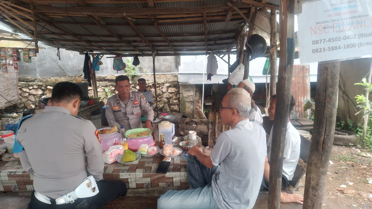 Polsek Amuntai Tengah Gelar Patroli Terpadu di Wilayah untuk Jaga Keamanan dan Ketertiban