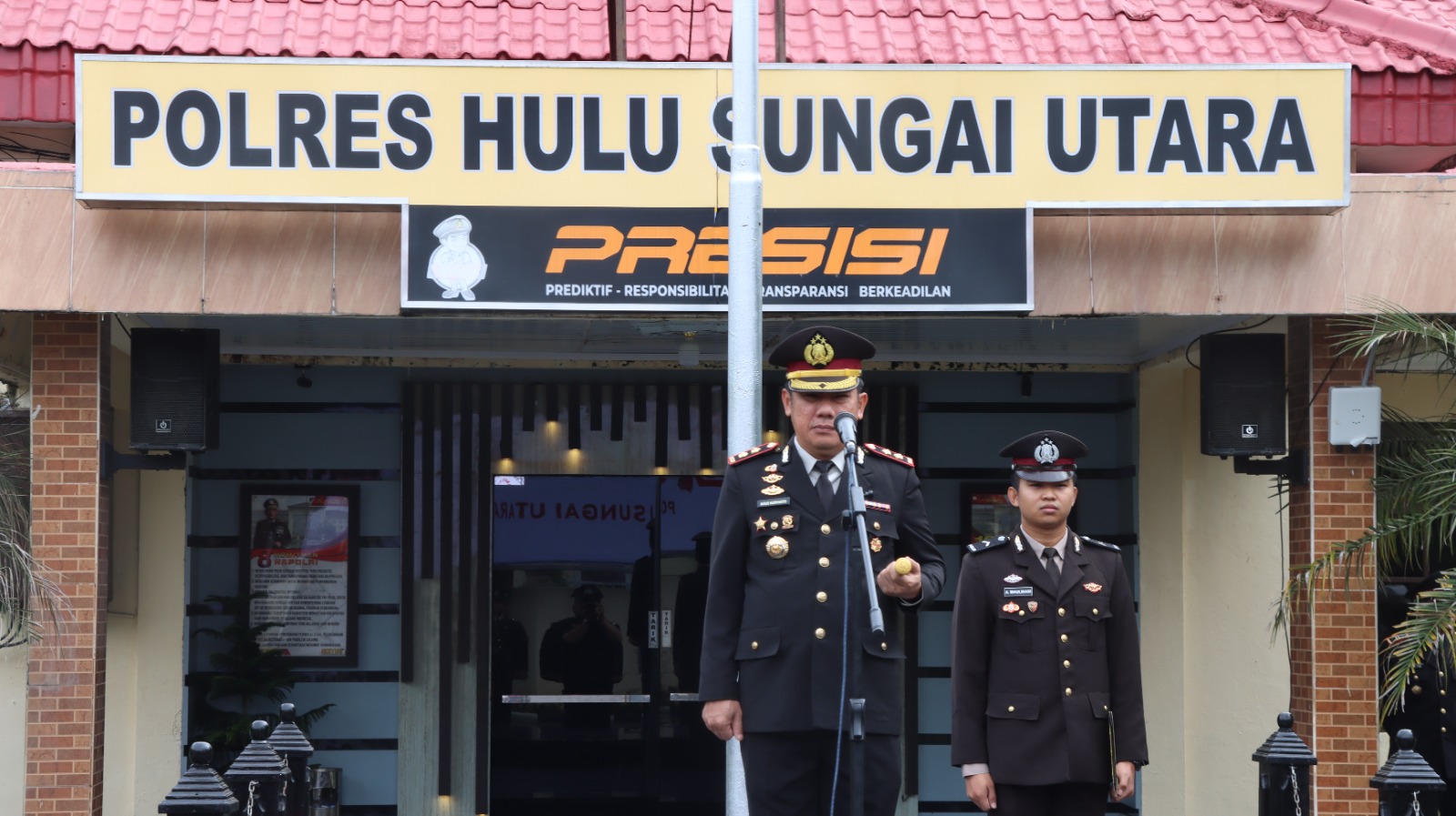Polres Hulu Sungai Utara Gelar Upacara Hari Bela Negara ke-77, Kapolres Ajak Tingkatkan Semangat Nasionalisme dan Tanggung Jawab Kebangsaan