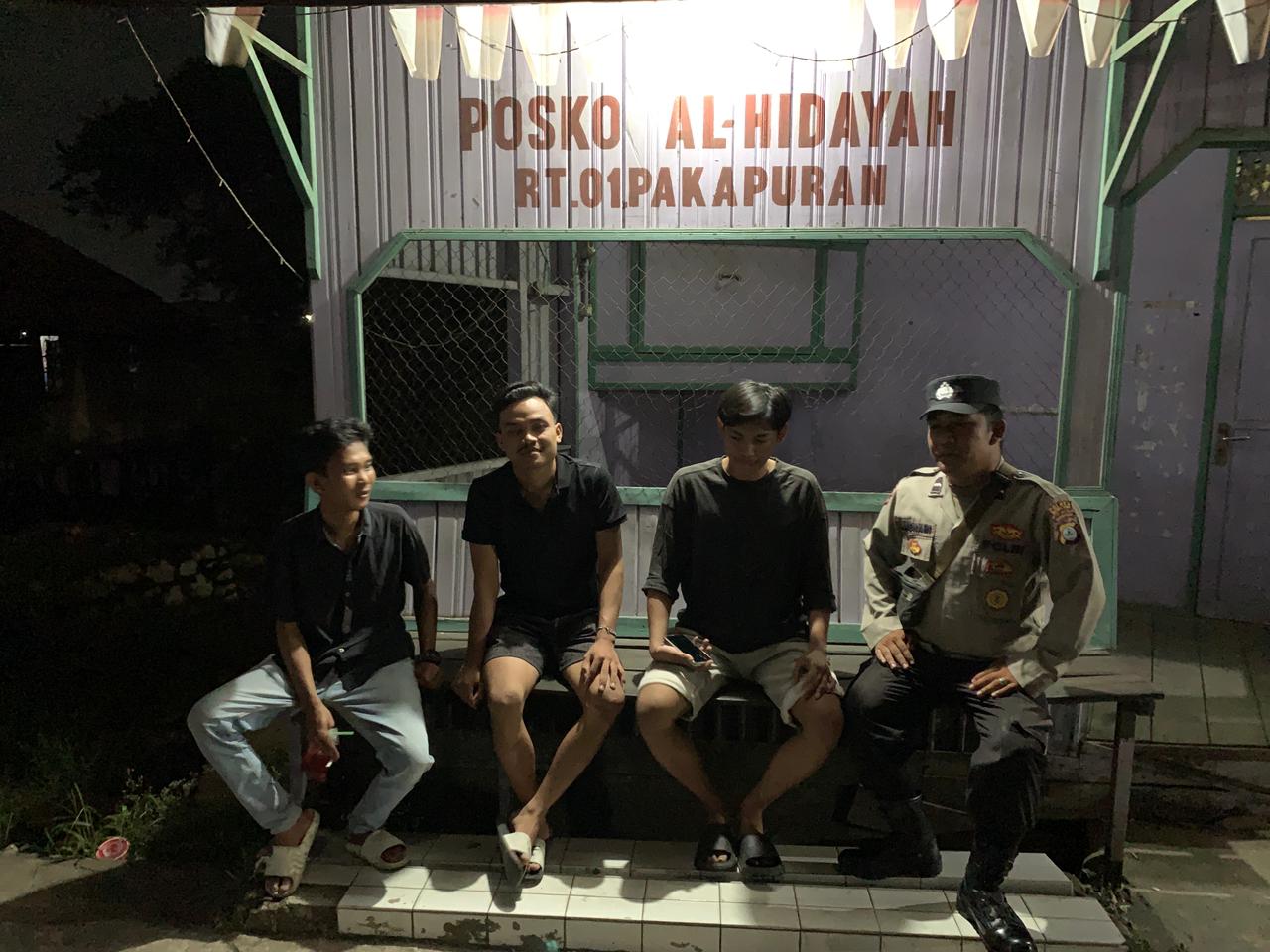 Polsek Amuntai Utara Laksanakan Patroli Dialogis dan Himbauan Kamtibmas Dukung Program “Beyond Trust” Polres HSU