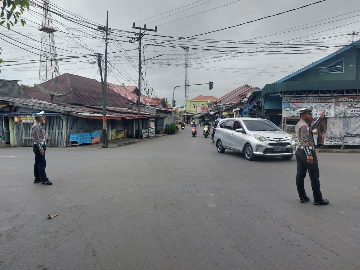 Satlantas Polres HSU Gelar Apel dan Pengaturan Lalu Lintas Pagi, Wujudkan Kamseltibcar dan Pelayanan Humanis