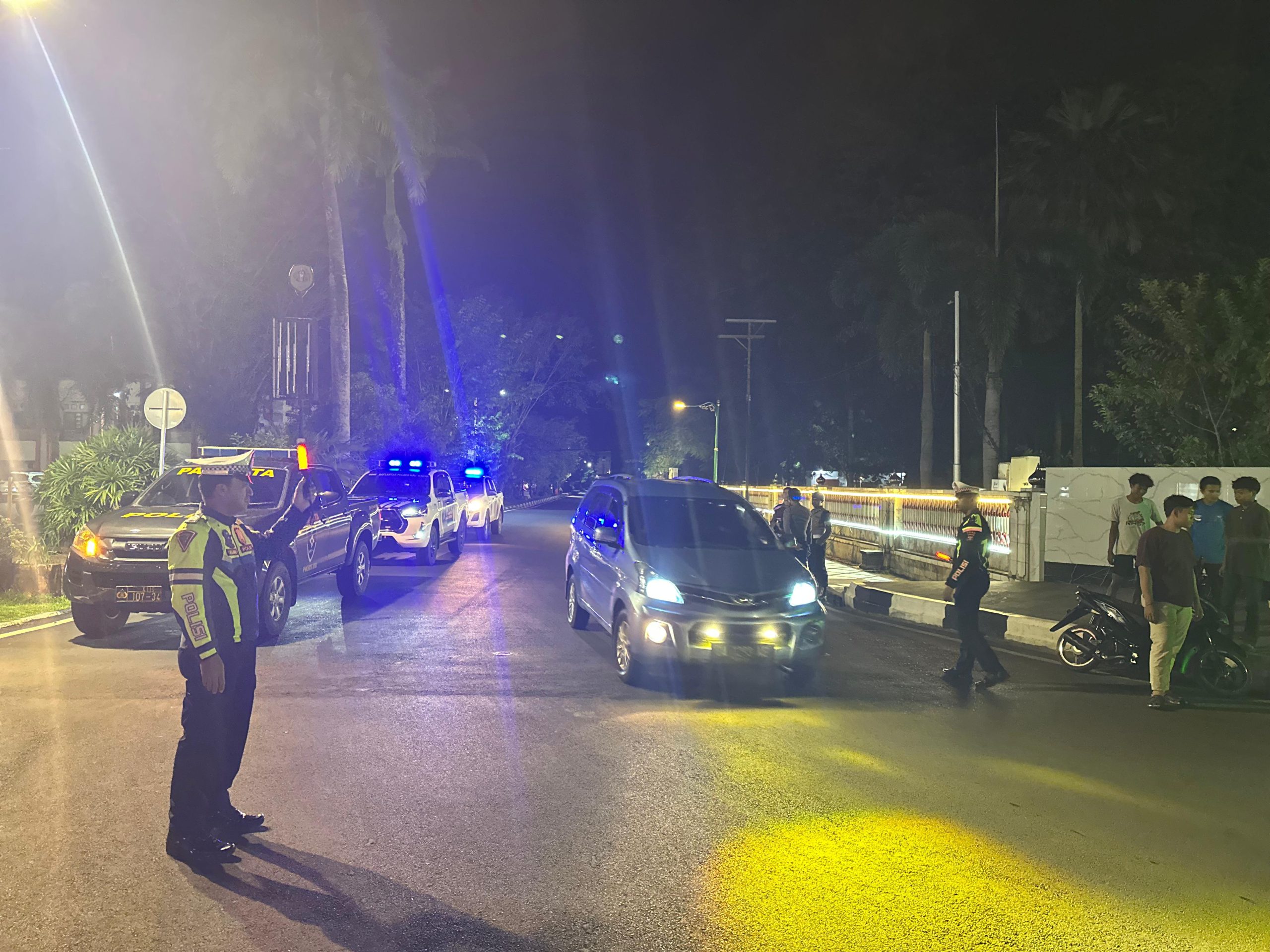 Satlantas Polres HSU Gelar Patroli dan Pengamanan Malam Hari untuk Cegah Pelanggaran dan Kecelakaan Lalu Lintas