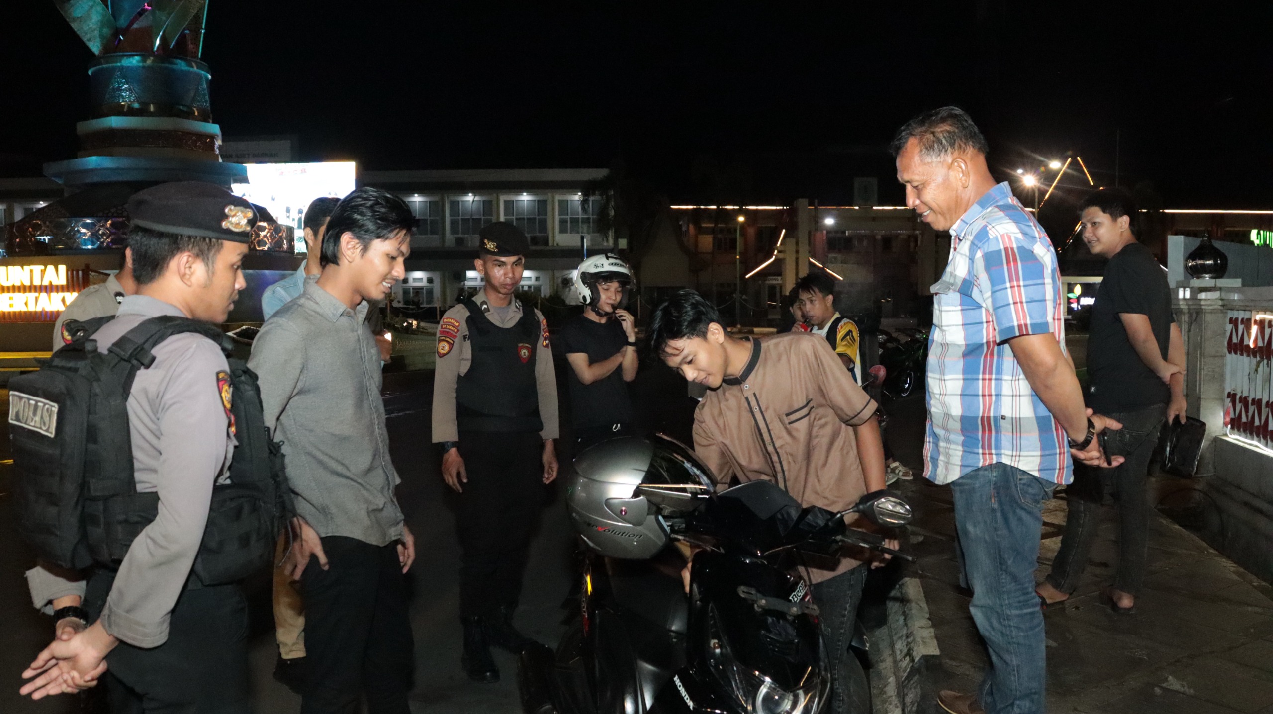 Polres Hulu Sungai Utara Gelar Patroli Rutin Ditingkatkan di Bulan Ramadan, Pastikan Situasi Kamtibmas Tetap Aman dan Kondusif