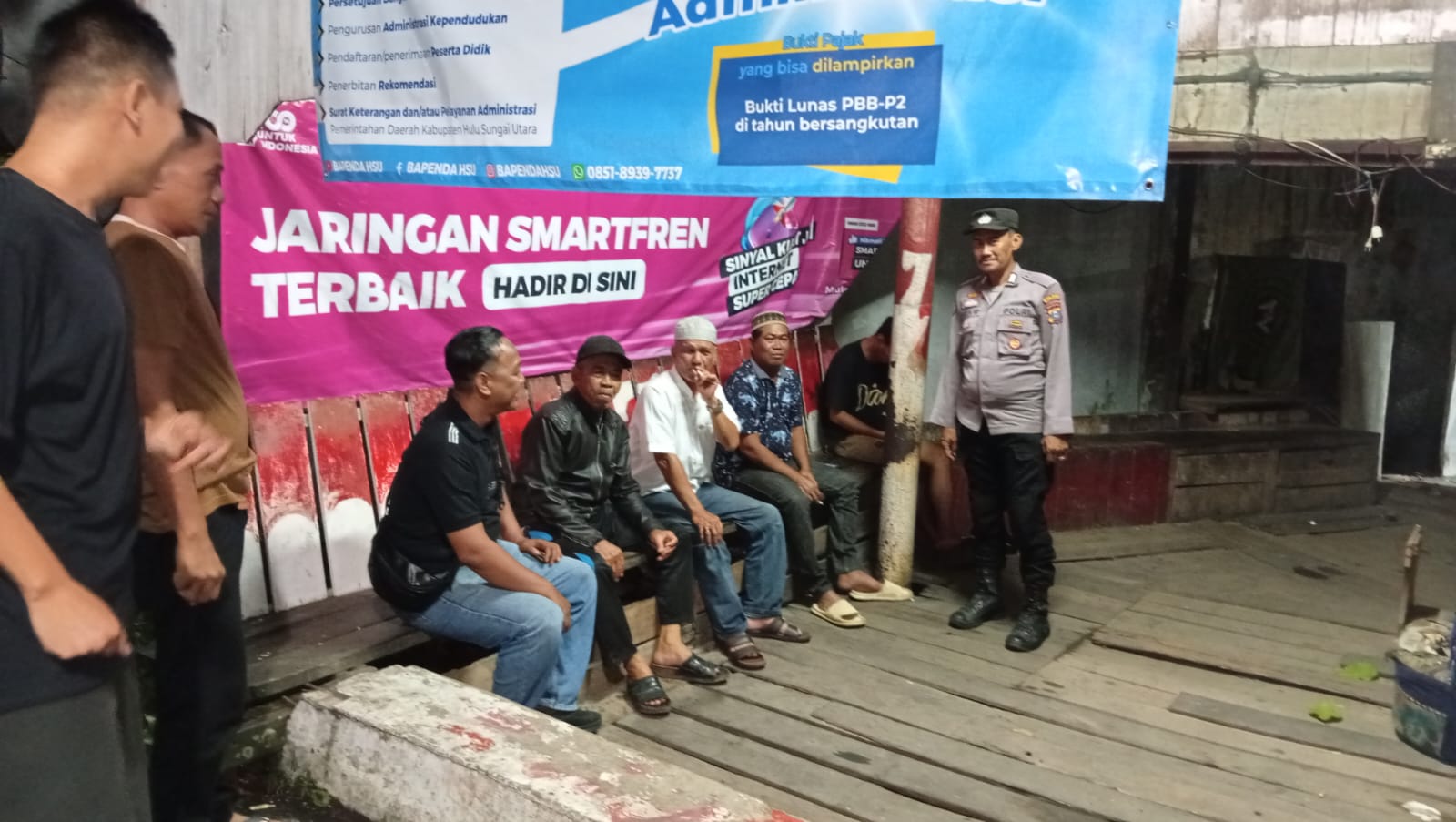 Polsek Amuntai Tengah Gelar Patroli Malam dan Sambang Warga Guna Ciptakan Situasi Aman dan Kondusif di Wilayah Hukum Polres HSU