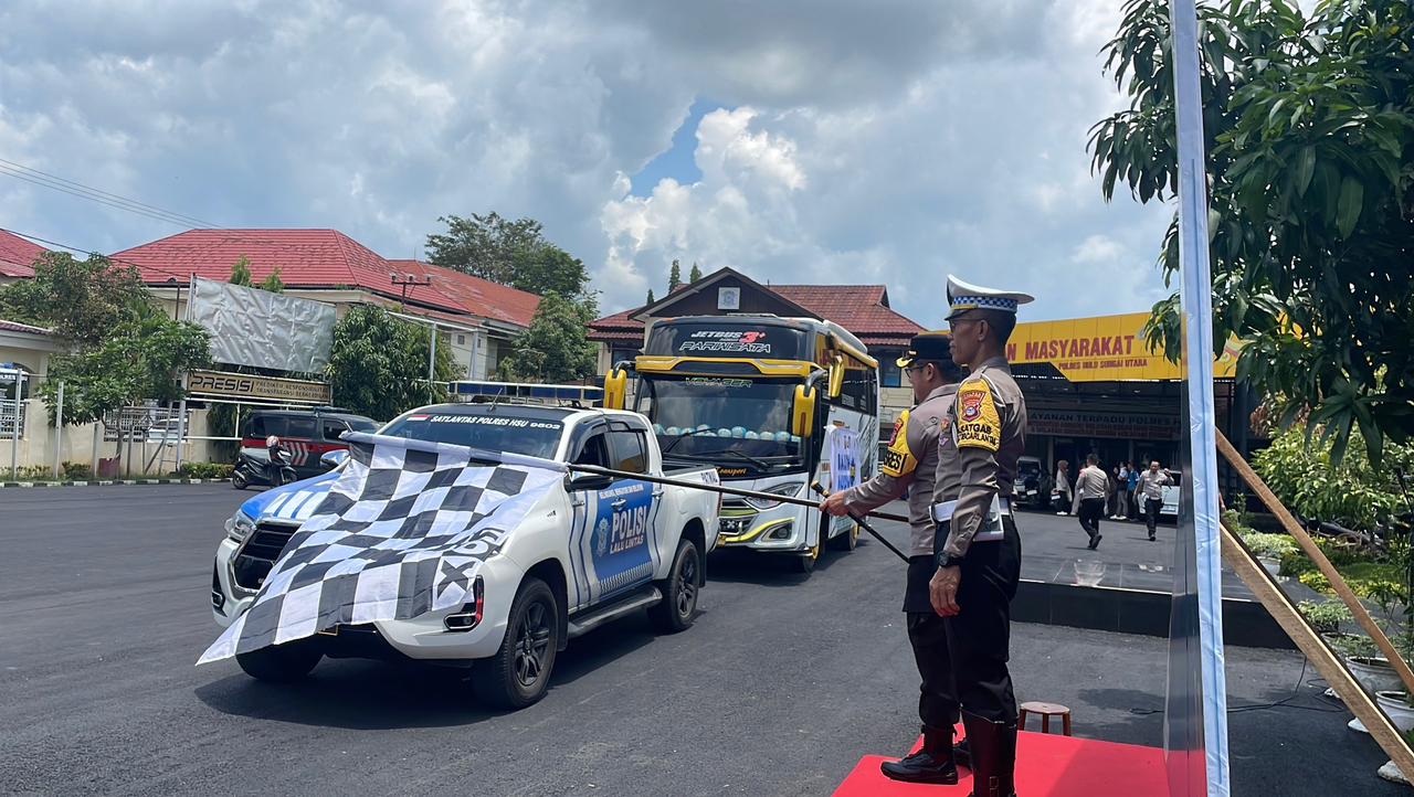 Polres Hulu Sungai Utara Gelar Pelepasan Mudik Balik Gratis Operasi Ketupat Intan 2026, Wujud Kepedulian Polri terhadap Masyarakat