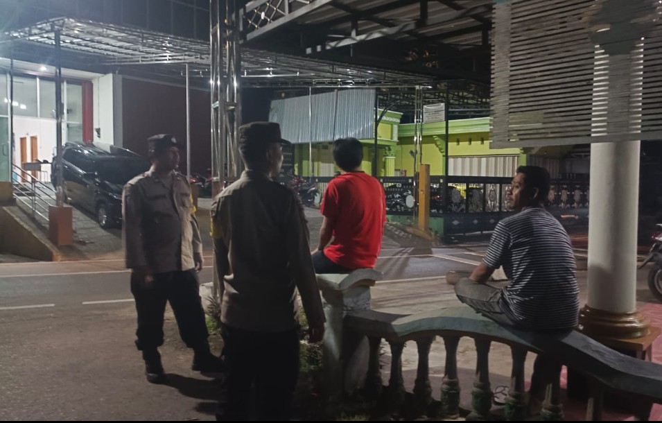 Polsek Amuntai Tengah Intensifkan Patroli Malam di Wilayah Hukum untuk Wujudkan Keamanan dan Ketertiban Masyarakat