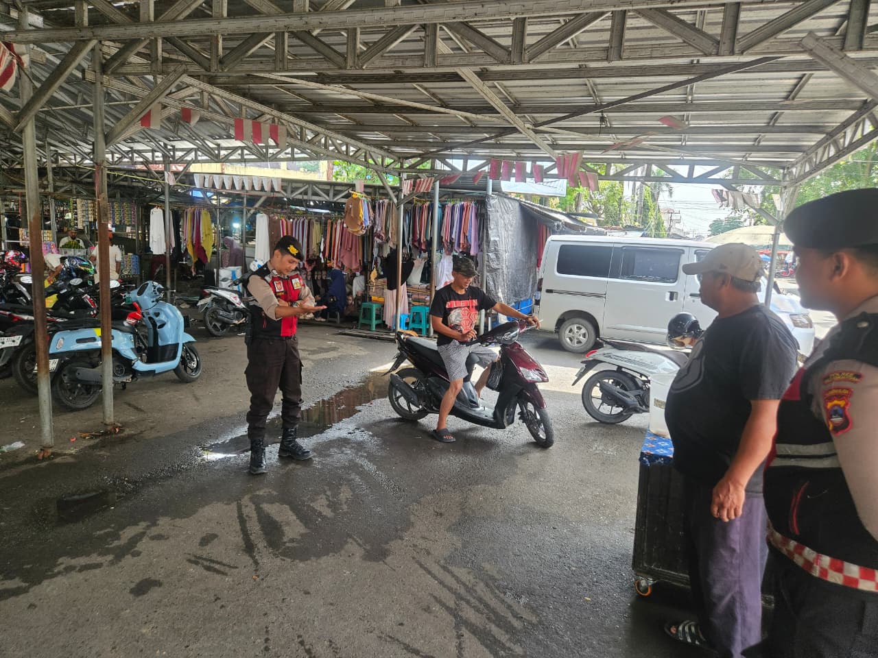 Sat Samapta Polres HSU Gelar Patroli Bailang di Sejumlah Titik Rawan untuk Cegah Premanisme dan Aksi Kejahatan Jalanan