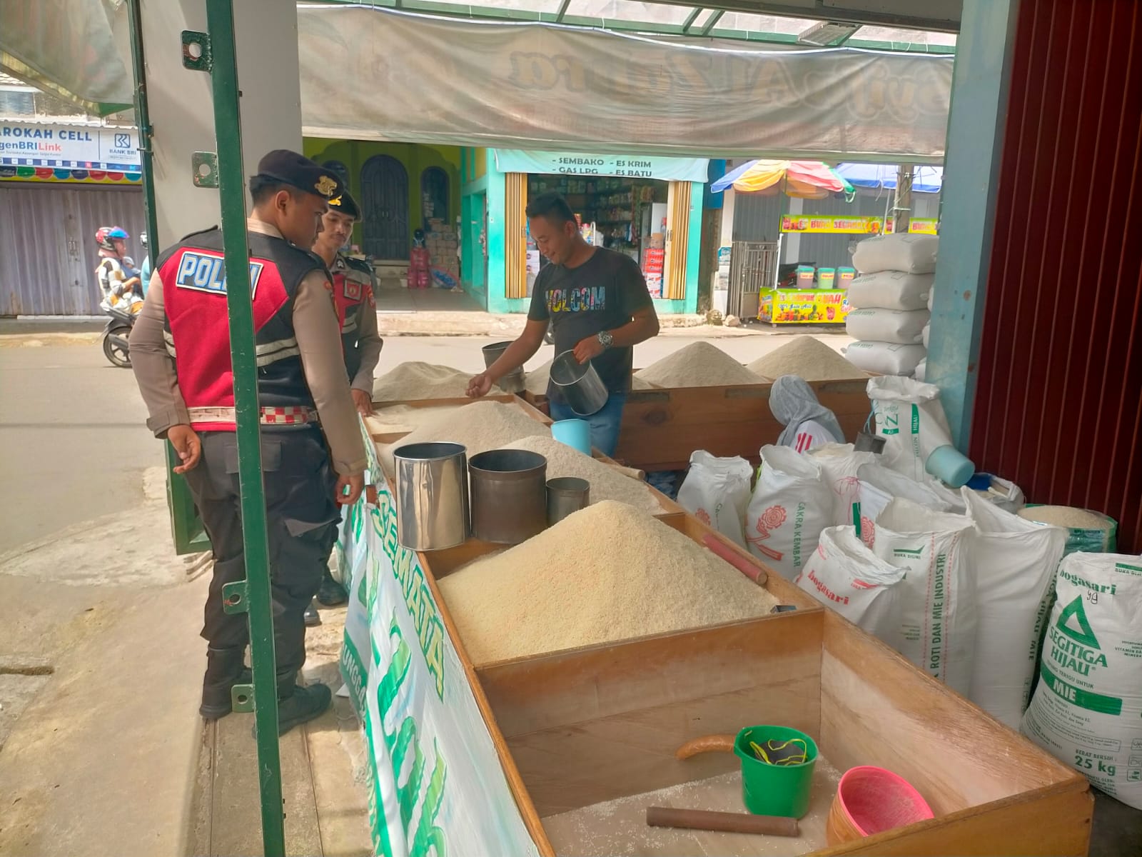 Sat Samapta Polres HSU Gelar Patroli Kota Siang Hari, Cegah Premanisme, Tawuran, Balap Liar dan Street Crime di Wilayah Hukum Polres HSU