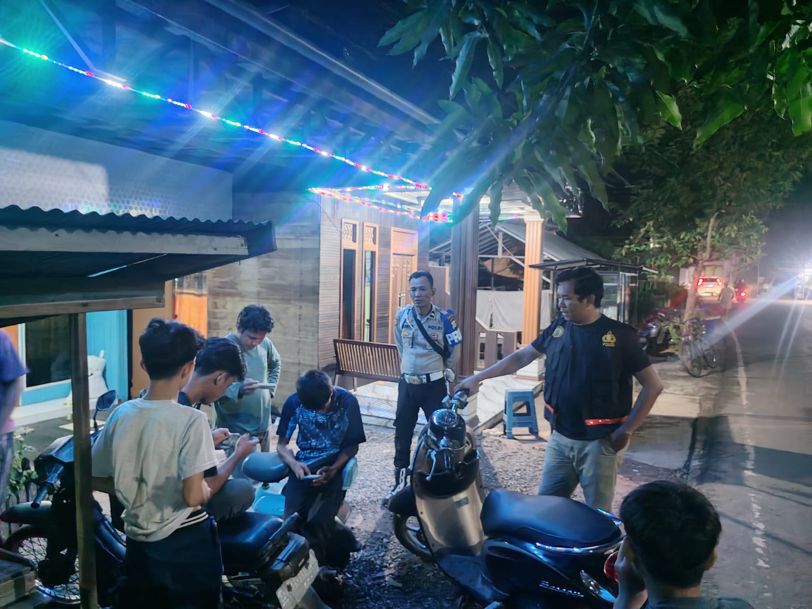 Polsek Amuntai Utara Gelar Patroli Dialogis dan Sambang Warga di Desa Kuangan
