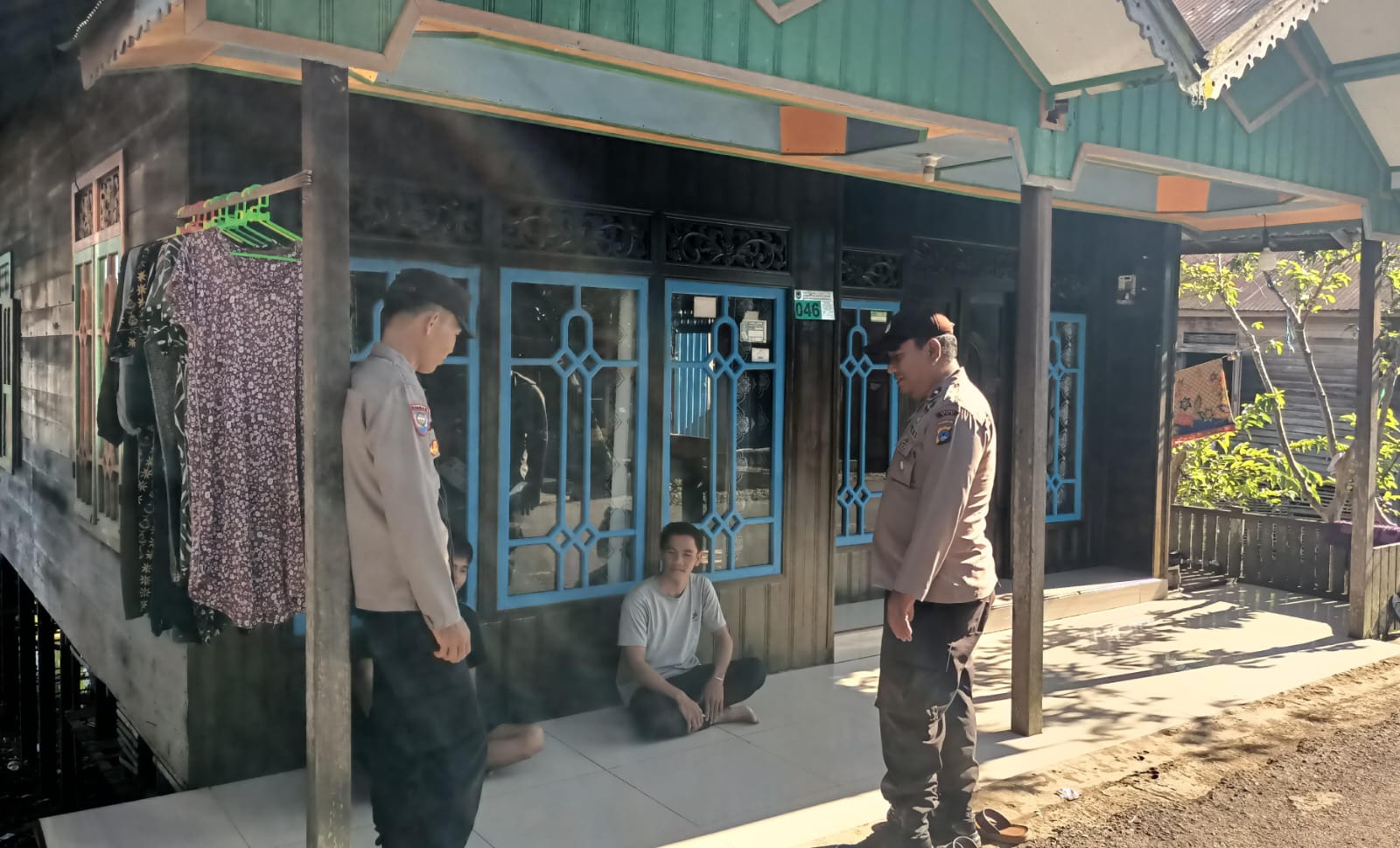 Polsek Banjang Laksanakan Patroli Dialogis dan Himbauan Kamtibmas di Desa Kaludan Besar