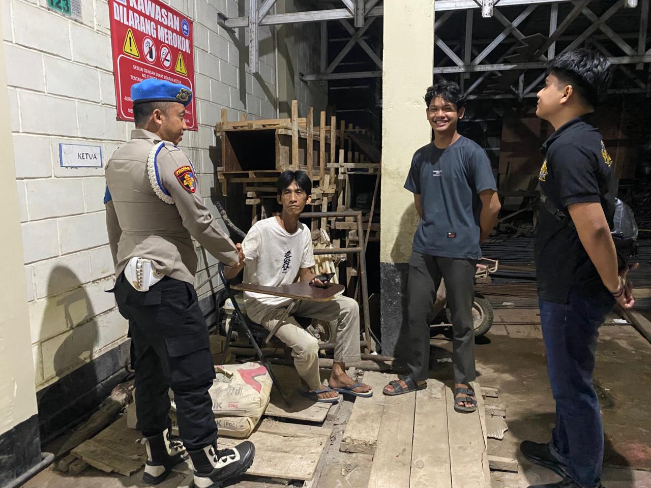 Wujudkan Situasi Aman, Polsek Amuntai Tengah Gelar Patroli Dialogis dan Sambang di Wilayah Hukum HSU