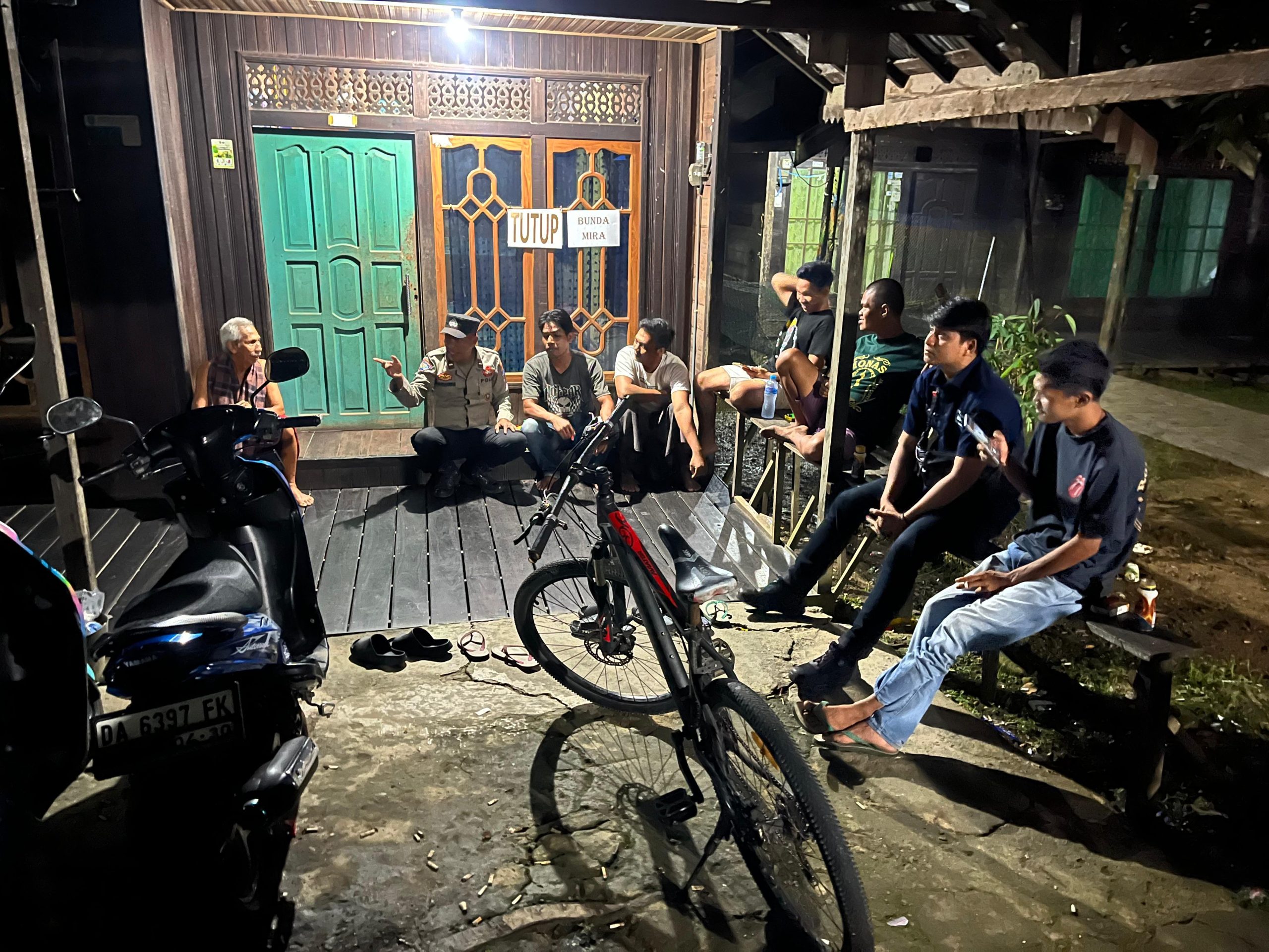 Polsek Amuntai Tengah Gencarkan Patroli Dialogis dan Sambang Warga, Jaga Kondusifitas Wilayah