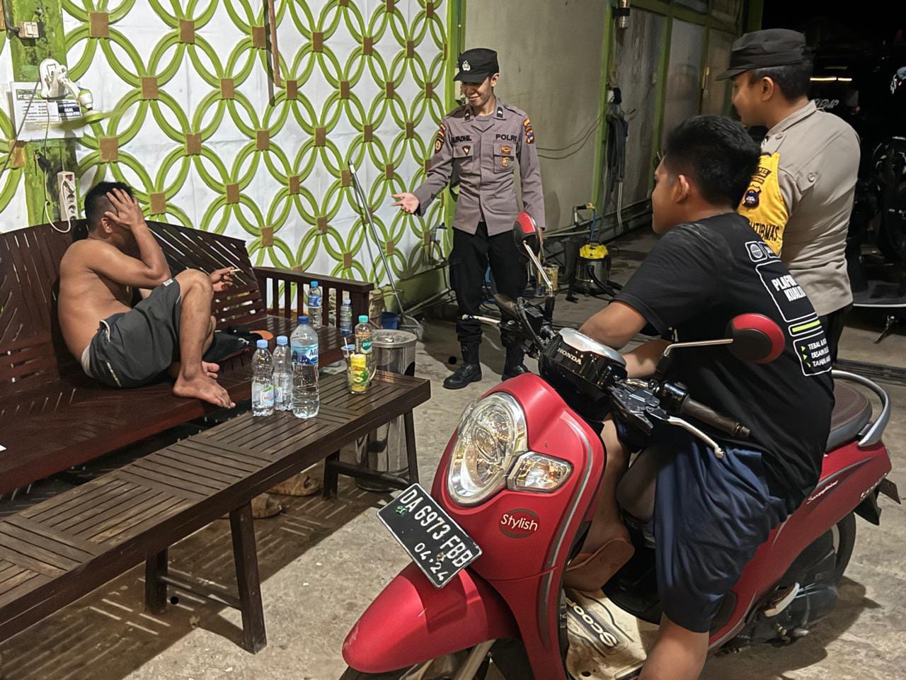 Polsek Babirik Laksanakan Patroli Dialogis dan Sambang untuk Ciptakan Kamtibmas Kondusif