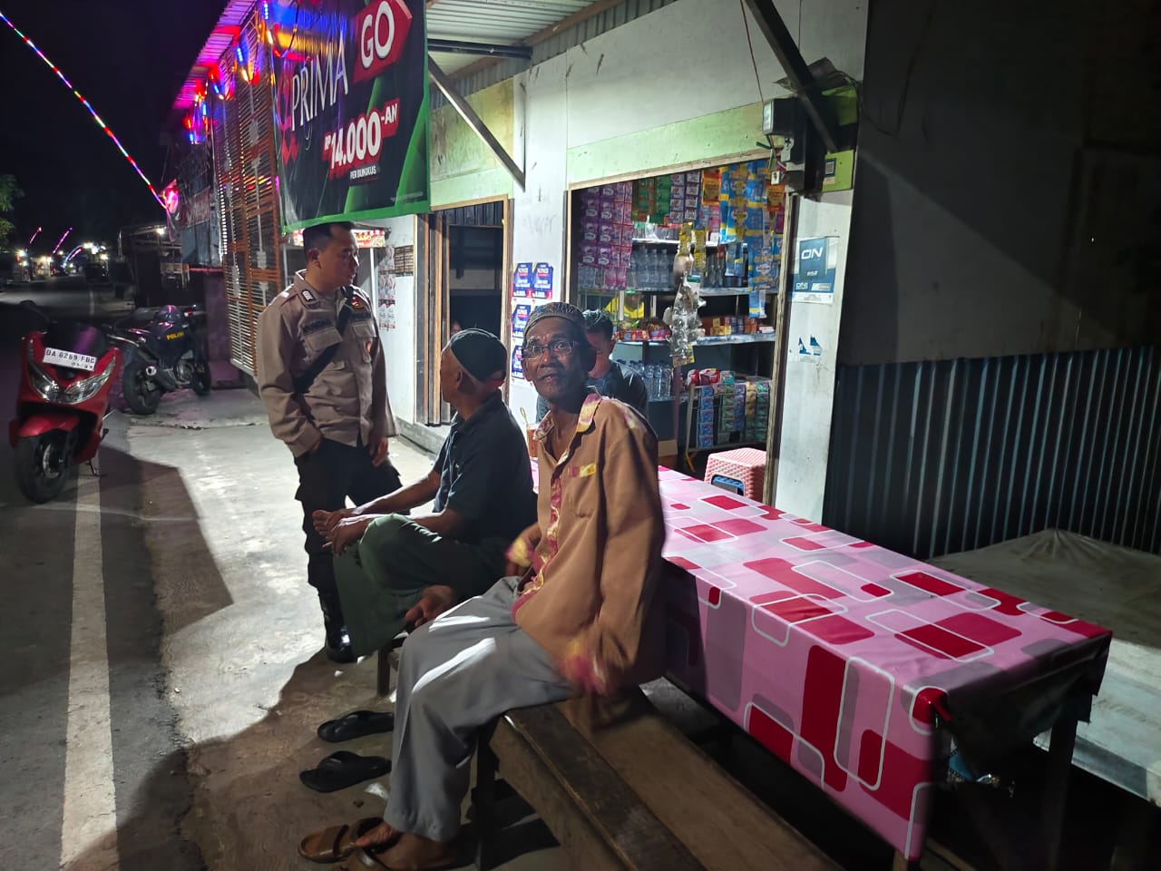 Polsek Babirik Intensifkan Patroli Dialogis dan Sambang Malam Hari untuk Jaga Kamtibmas
